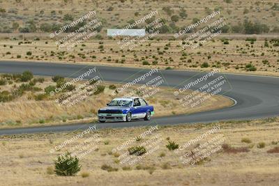 media/Jun-01-2025-CalClub SCCA (Sun) [[eae223c5dd]]/Group 1/Track Event 6/